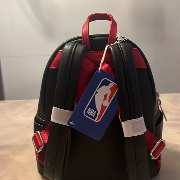 Loungefly Toronto Raptors NBA Mini Backpack - Picture 4 of 10